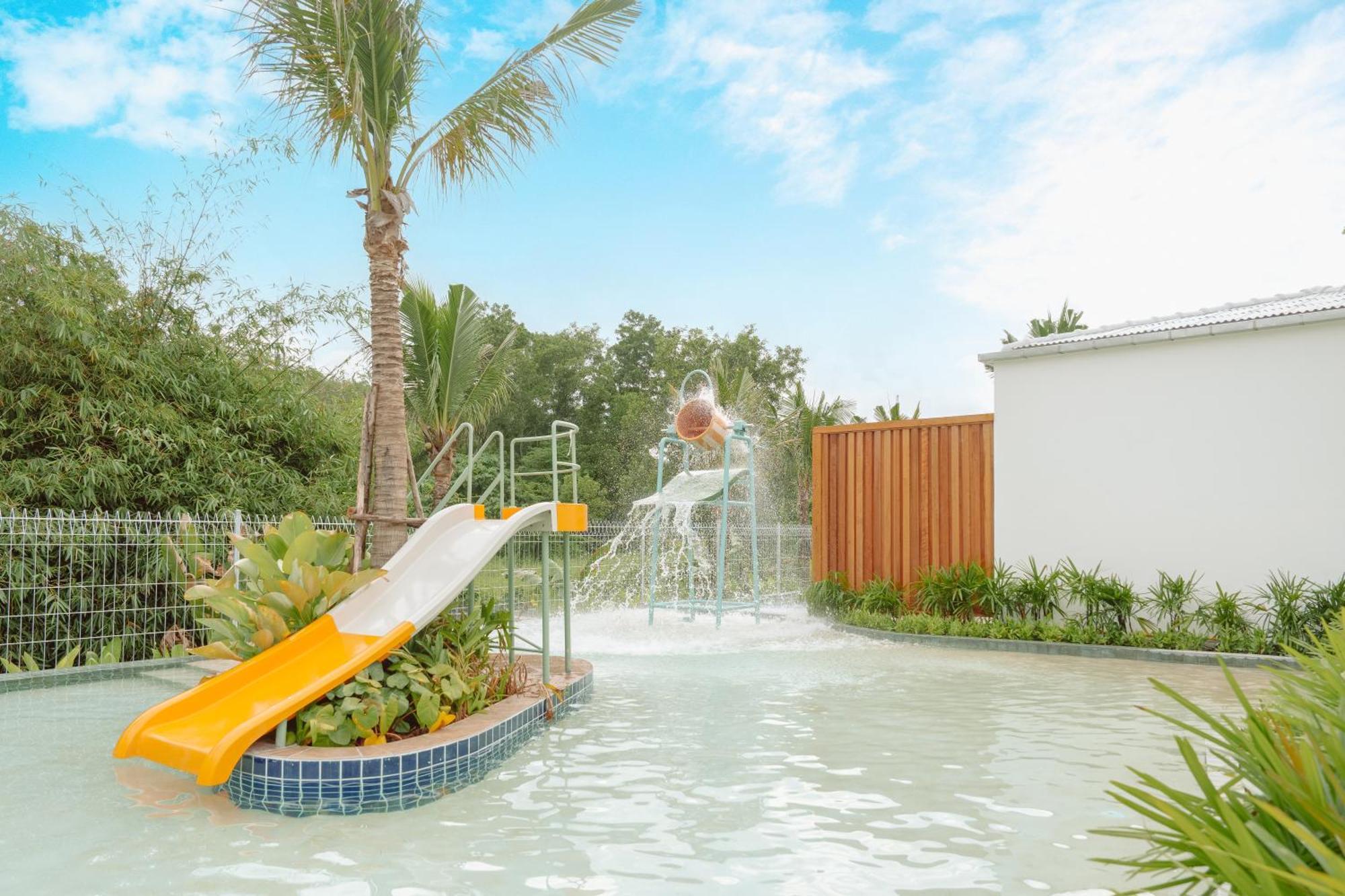 Sugar Marina Resort-Lagoon-Villas, Naiyang Beach Nai Yang Экстерьер фото